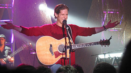 Jewish rock musician Rick Recht will perform a free concert Friday in Squirrel Hill.