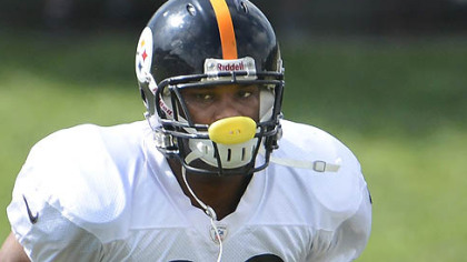 Running back Isaac Redman, who has a troublesome hip injury, hopes to play Saturday against the Buffalo Bills, but recognizes that he likely will have to deal with pain all season.