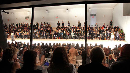 American Express Card members can purchase tickets to view select shows at New York Fashion Week from the Skybox at Lincoln Center. It also includes a lounge where guests can enjoy cocktails and guest speakers from the fashion industry.