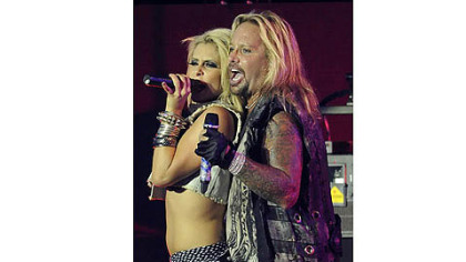 Vince Neil leads Motley Crue at First Niagara Pavilion Sunday night.