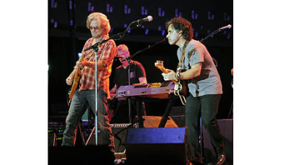 Hall and Oates open their  sold out concert with the 1977 hit "Maneater."