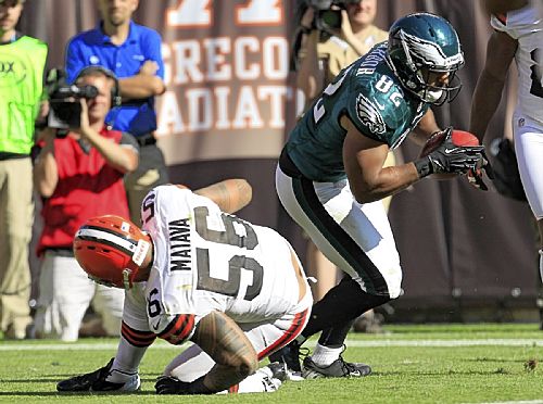 AFC North: Vick rallies Eagles, spoils Weeden's Browns debut