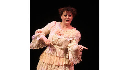 Avonworth grad Brooke Tate, who won a Kelly Award in May for her portrayal of Mrs. Lovett in her school's production of "Sweeney Todd," is among the young performers featured in PBS's "Broadway or Bust."
