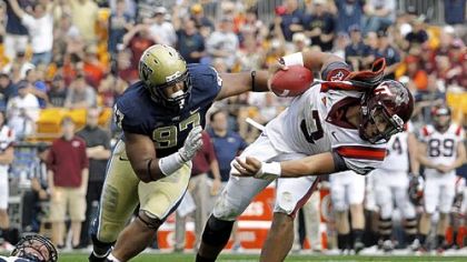 Defensive tackle Aaron Donald, left, is questionable for Saturday's game against Gardner-Webb because of a knee injury.