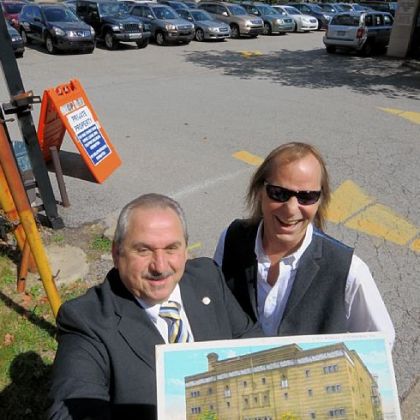 Democratic state Sen. Jim Ferlo, left, of Highland Park and Marshall Goodwin of Oakland were two of the four people arrested the day demolition started at the Syria Mosque in Oakland in 1991. The site is now a UPMC parking lot.