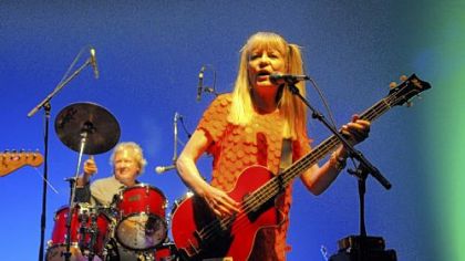 Chris Frantz on drums and Tina Weymouth of Tom Tom Club