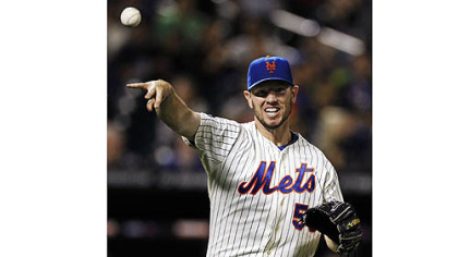 New York Mets starting pitcher Jeremy Hefner throws to first to put out Starling Marte in the third inning.