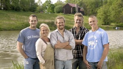 Joe, left, Lisa, Tim, Pete and Dan King and their Middlesex farm are part of "Farm Kings" on Great American Country.