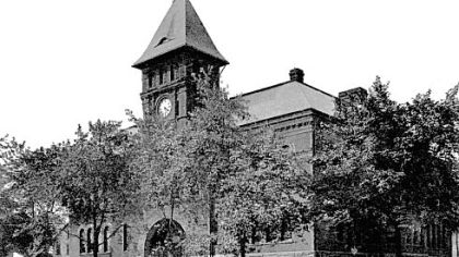 Wilkinsburg's First Ward School, later called Horner School, was destroyed by fire.