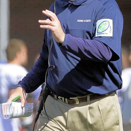 Penn State head coach Bill O''Brien gives instructions to his team from the sidelines during the first half of the Illinois game.