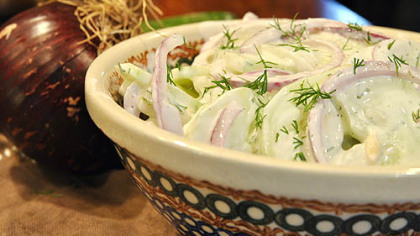 Mizeria (Polish Cucumber Salad).