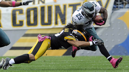Troy Polamalu takes down Eagles' LeSean McCoy in the first quarter Sunday at Heinz Field.