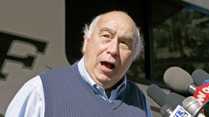 Robert E. Murray