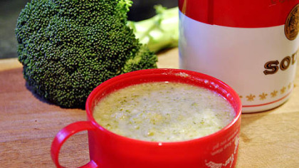 Mmmm: Creamy Broccoli Soup. Just screw the lid on tight.