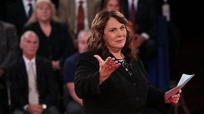 Moderator Candy Crowley speaks at the start of the debate.