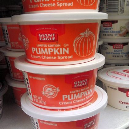 Giant Eagle Pumpkin Cream Cheese.