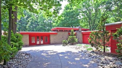 The exterior of the home, which was designed by architect Richard Righter, a talented student of Frank Lloyd Wright.