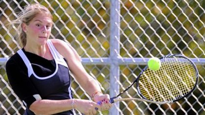 Quaker Valley's Spencer Caravaggio won her match against Sewickley's Samantha Gohh in the WPIAL team tournament final.