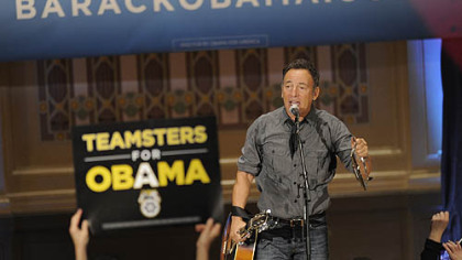 Bruce Springsteen at a rally at Soldiers & Sailors, Oakland, organized by Obama for America.