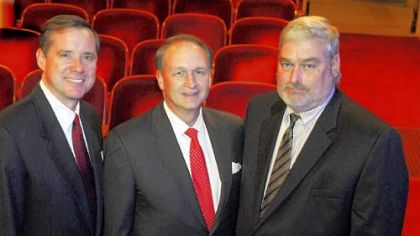 Glen Meakem, Dr. William Winkenwerder Jr. and Alan Smith.