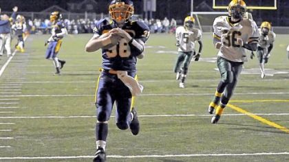 Mars' Joshua Schultheis carries for a touchdown against Blackhawk Friday night.