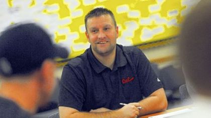 Retired Staff Sgt. Joseph Bryan, president of the California University Veterans Club, presides over a weekly meeting.