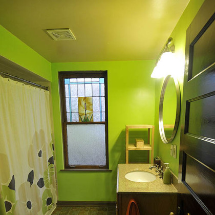 Vibrant second floor bathroom