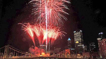 Pittsburgh's Light Up Night is a classic holiday spectacle and here's how your can share your own favorite photos.