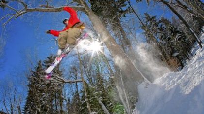 Snowshoe Mountain Ski Resort in West Virginia has opened a 7-acre section of woods adjacent to the Knot Bumper trail for snowboarding and glade skiing.