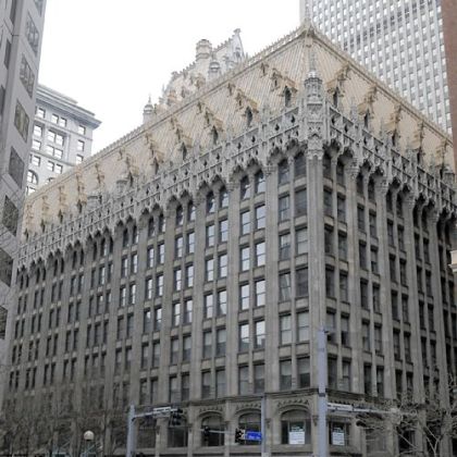 A view of the Union Trust Building from Grant Street, Downtown Pittsburgh.