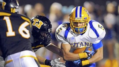 West Mifflin's James Wheeler runs into the end zone for a touchdown against Thomas Jefferson Oct. 26. Wheeler has rushed for 2,144 yards this season.