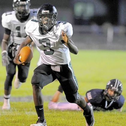 Sto-Rox will need a big game from quarterback Lenny Williams if the Vikings want to upset Clairton. Williams has more than 2,000 passing yards and 1,000 rushing yards this season.