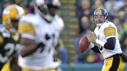 Charlie Batch will be the Steelers' third starting quarterback in three weeks.