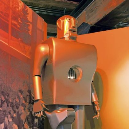 The robot Electro and his dog, Sparko, were on display at the 1939 New York World's Fair as the first robots powered by electric motors. Electro could walk, smoke a cigarette and talk. Sparko could bark, sit and beg. Replicas of Electro and Sparko are part of the exhibition "Pittsburgh: A Tradition of Innovation" at the Heinz History Center in the Strip District.