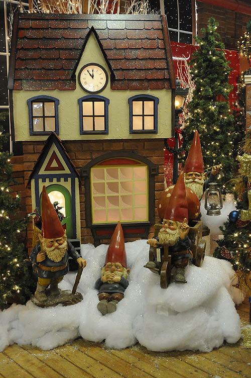 Holiday decorations in the showroom of Plantscape in the Strip ... Holiday decorations in the showroom of Plantscape in the Strip ...