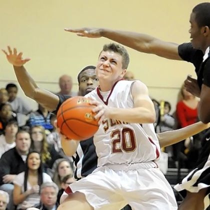 Junior guard Max Kaminsky is a returning starter for Serra.
