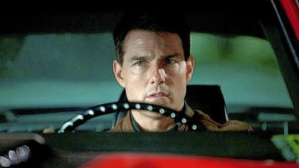 Tom Cruise in "Jack Reacher": Really, you can make a Pittsburgh Left.