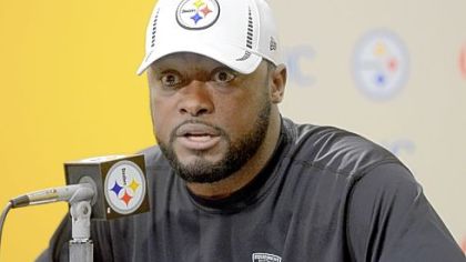 Coach Mike Tomlin speaks to the media in his weekly news conference Tuesday at the Steelers' South Side training facility.